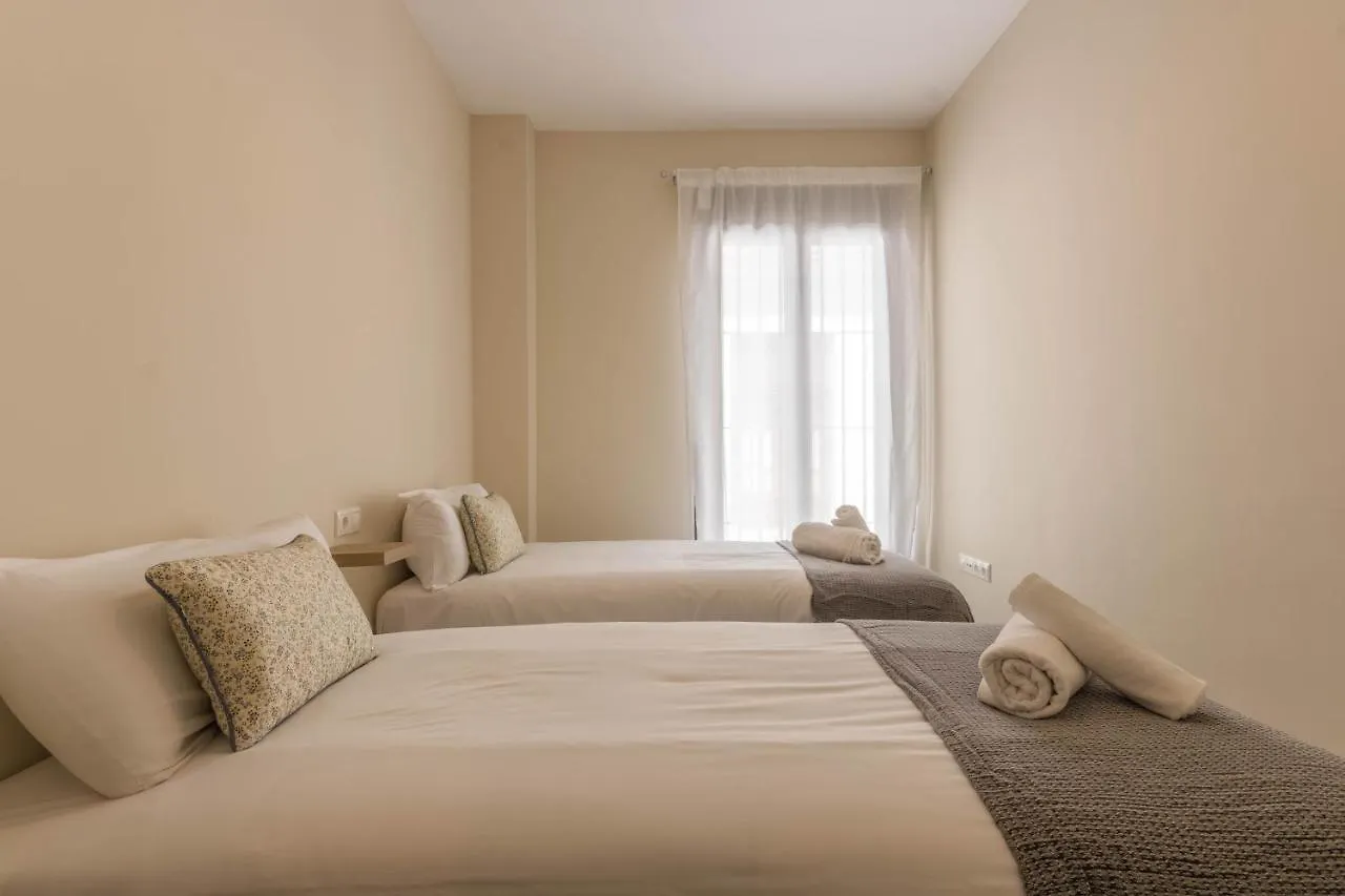 Apartamentos Los Abuelos - Cordoba 0*,  Spain