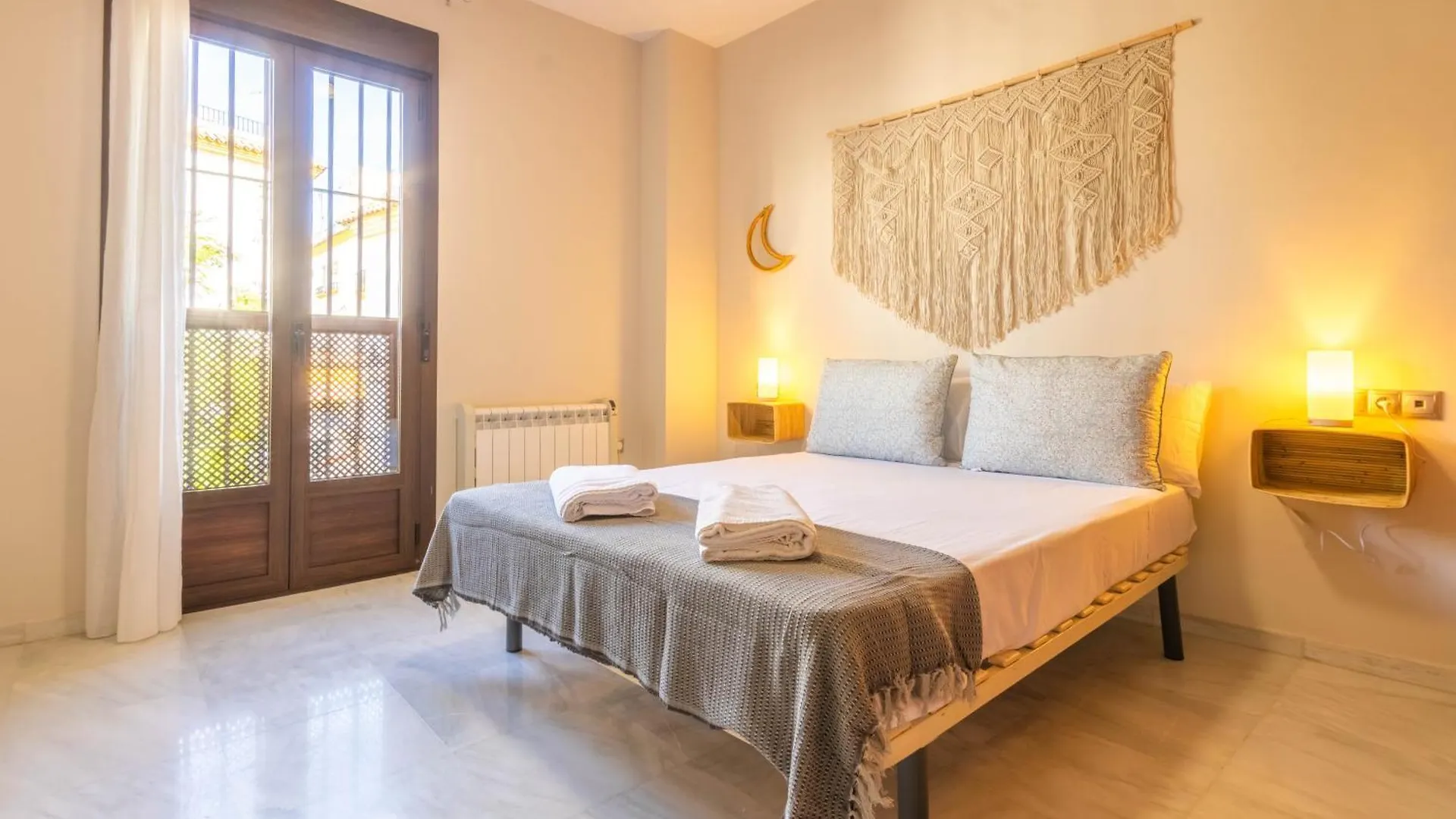 Apartamentos Los Abuelos - Cordoba Apartment